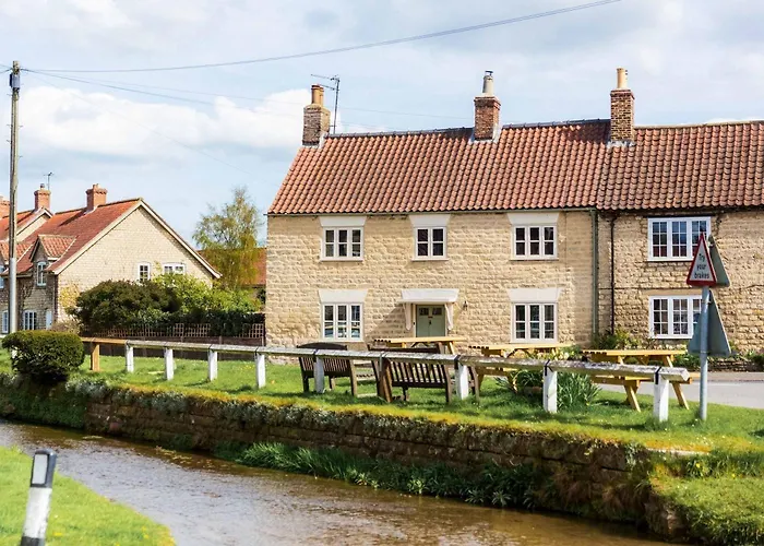 Host & - Corner House * Hovingham