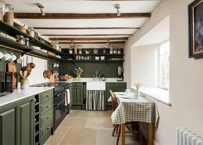 Holiday home Host & - Corner House Hovingham