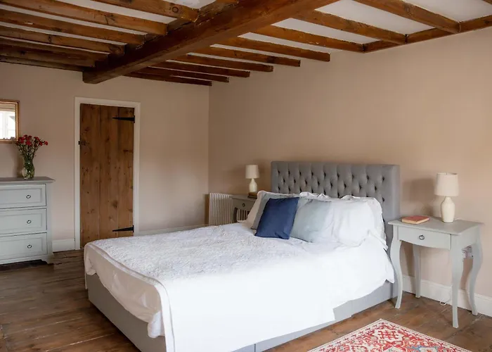 Holiday home Host & - Corner House Hovingham