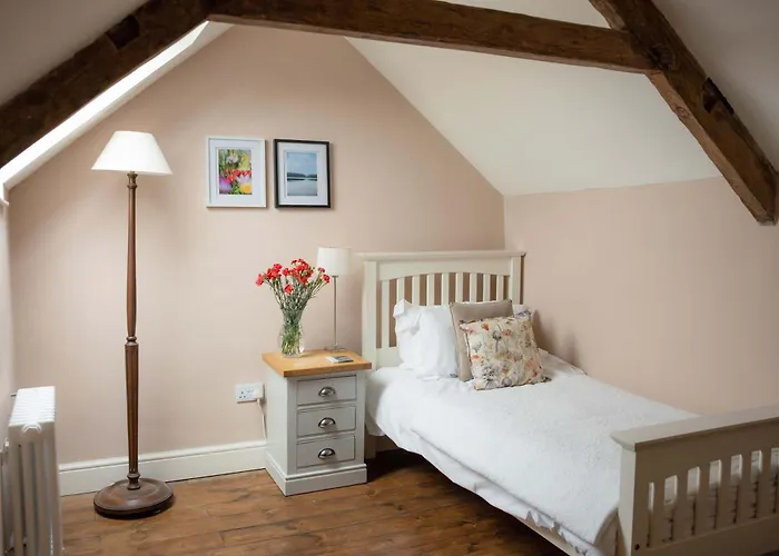 Host & - Corner House * Hovingham